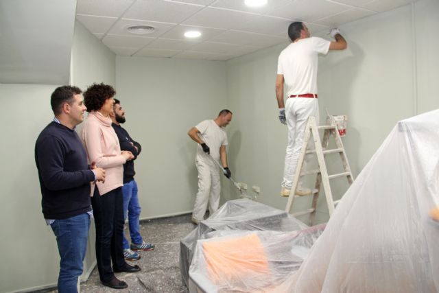 El Ayuntamiento realiza actuaciones de mejora en la sala de estudio 24 horas de Puerto Lumbreras