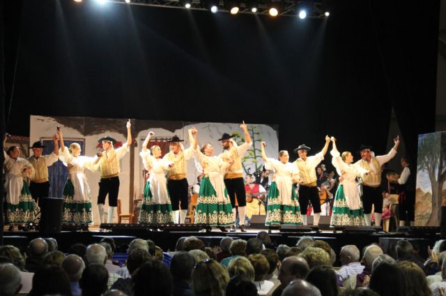Festival de Coros y Danzas 'Virgen del Rosario' en  las Fiestas de Puerto Lumbreras