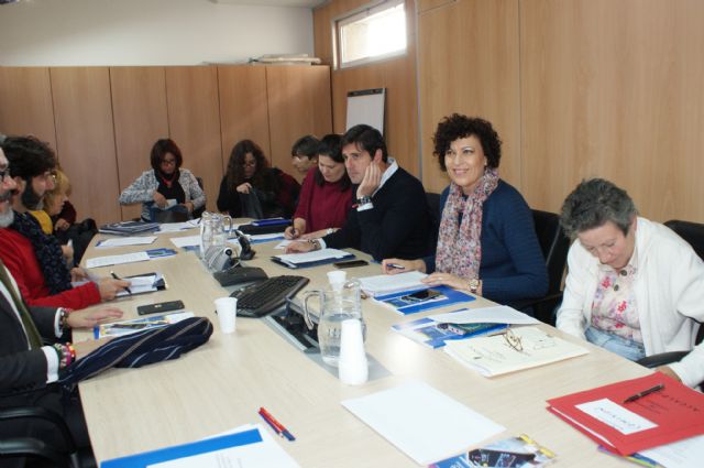 La alcaldesa de Puerto Lumbreras asiste a la reunión de la Comisión de Integración y Cohesión Social de la FEMP en Madrid