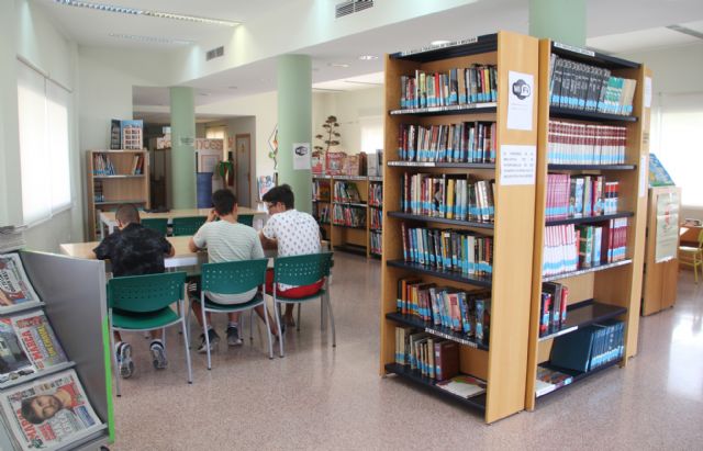 La Red Municipal de Bibliotecas de Puerto Lumbreras amplía su fondo bibliográfico con más de un centenar de libros