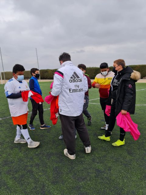 La Fundación Real Madrid inicia una nueva temporada de la escuela socio-deportiva de fútbol en colaboración con el Ayuntamiento de Puerto Lumbreras