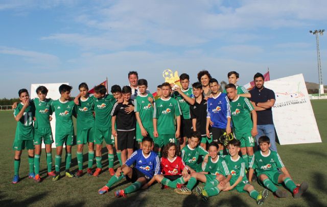 Gran éxito de participación en las II Jornadas de Fútbol organizadas por el CD Lumbreras