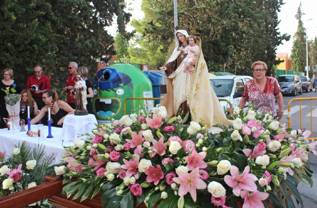 El barrio Los Limoneros celebra sus fiestas en honor a la Virgen del Carmen