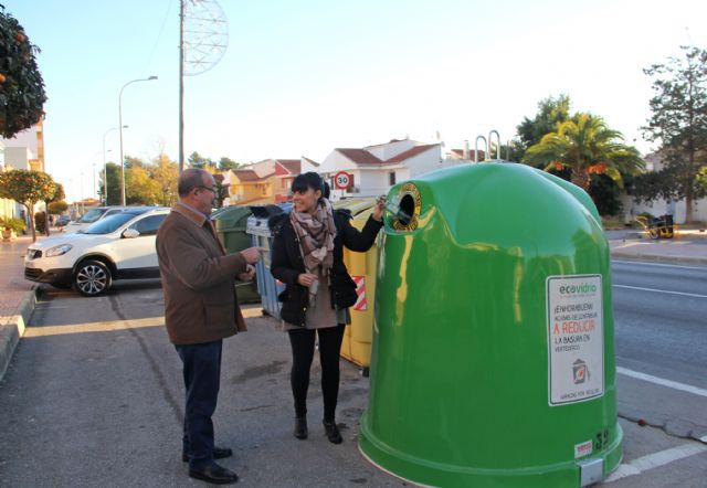 Instalan 34 contenedores nuevos para fomentar el reciclaje de vidrio en Puerto Lumbreras
