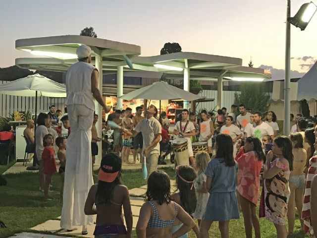 Las piscinas municipales de Puerto Lumbreras abren en horario nocturno los martes del mes de julio