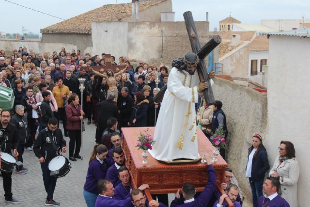 El Vía Crucis congregó a numerosos fieles en Puerto Lumbreras