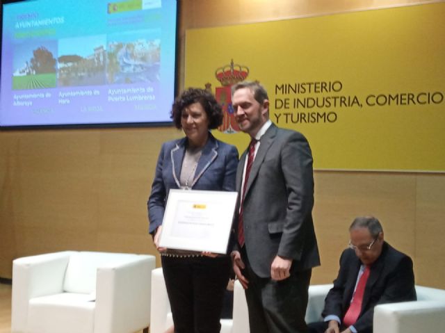 El Ayuntamiento de Puerto Lumbreras recibe una mención de honor en los Premios Nacionales de Comercio Interior