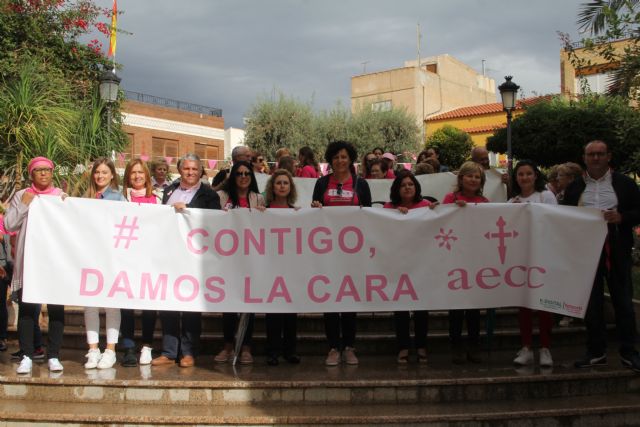 Puerto Lumbreras se viste de rosa y marcha contra el cáncer de mama