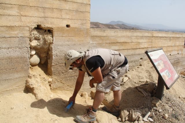 Clausurado con éxito el curso internacional de arqueología en el Castillo de Nogalte