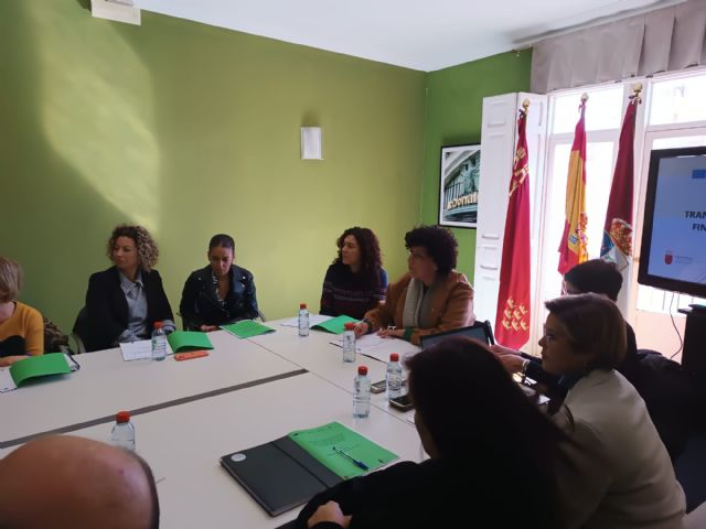 El Ayuntamiento acoge una reunión del proyecto 'Tejiendo Redes, sumando sinergias en la acción social'