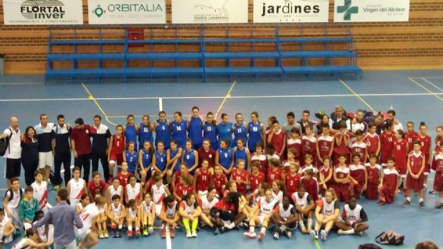 La selección de baloncesto de Murcia y la de Almería se enfrentan en tres partidos amistosos en Puerto Lumbreras